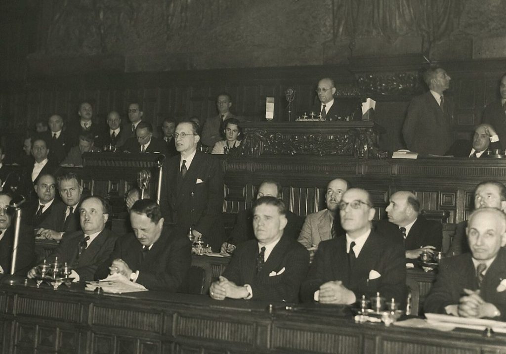 De Gasperi, Togliatti e Moro: le tre colonne della democrazia italiana